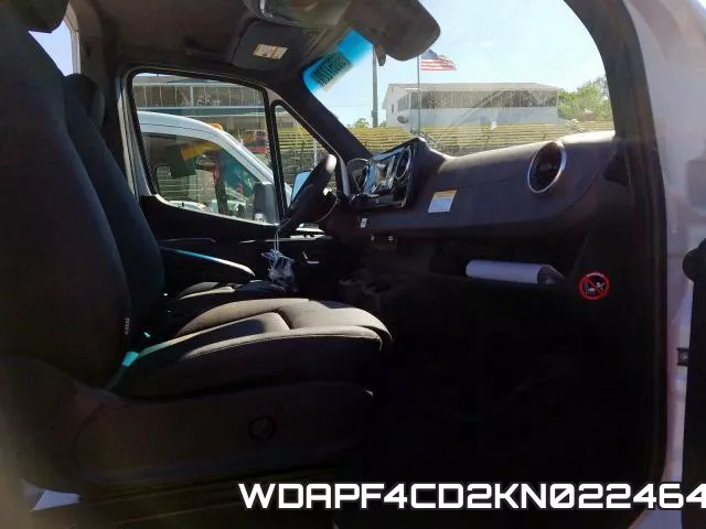 WDAPF4CD2KN022464 фото 3