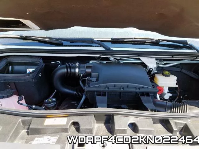 WDAPF4CD2KN022464 фото 4