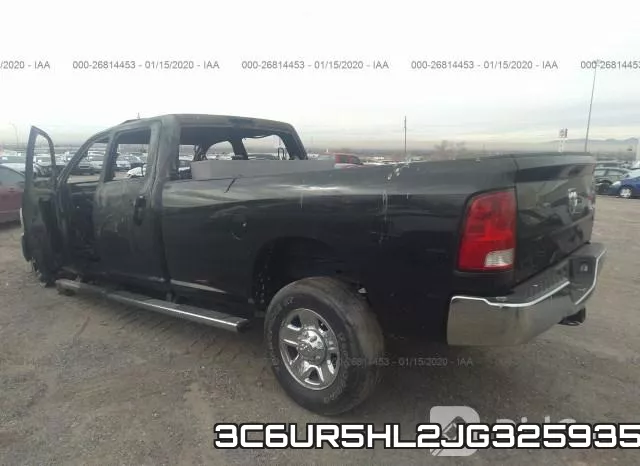 3C6UR5HL2JG325935 фото 3