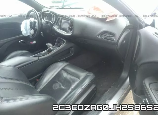 2C3CDZAG0JH258652 фото 6