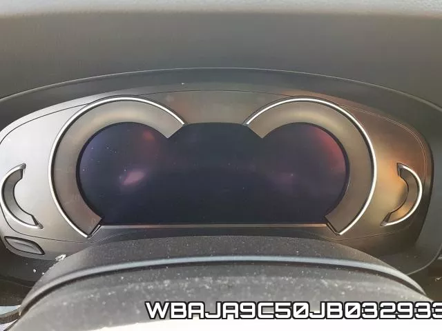 WBAJA9C50JB032933 фото 5