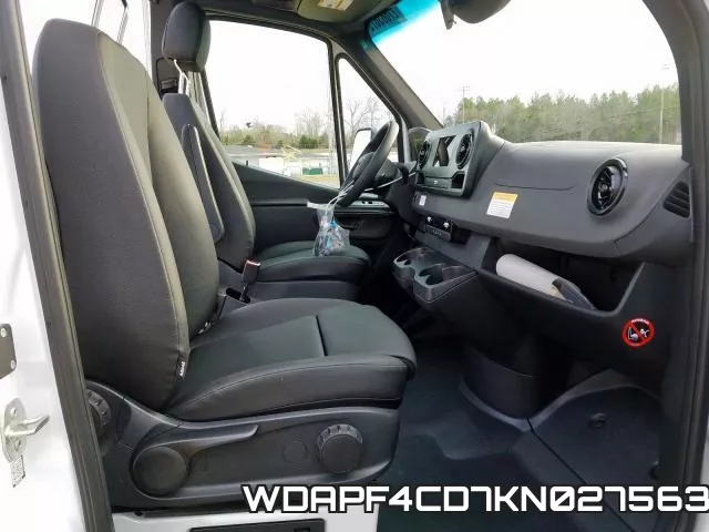 WDAPF4CD7KN027563 фото 6