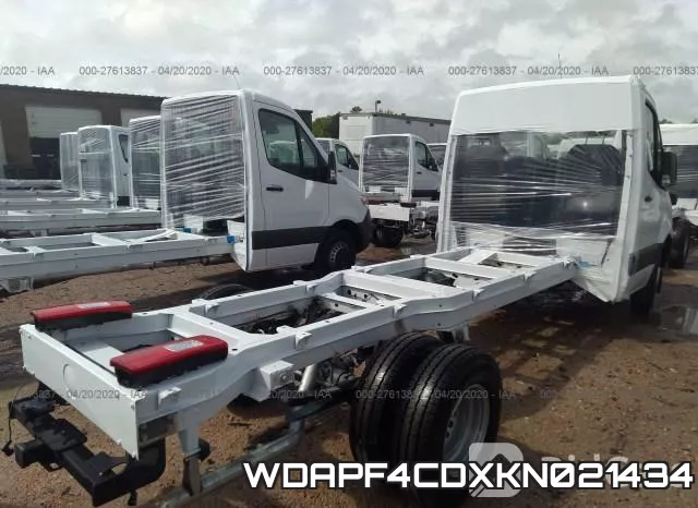 WDAPF4CDXKN021434 фото 3
