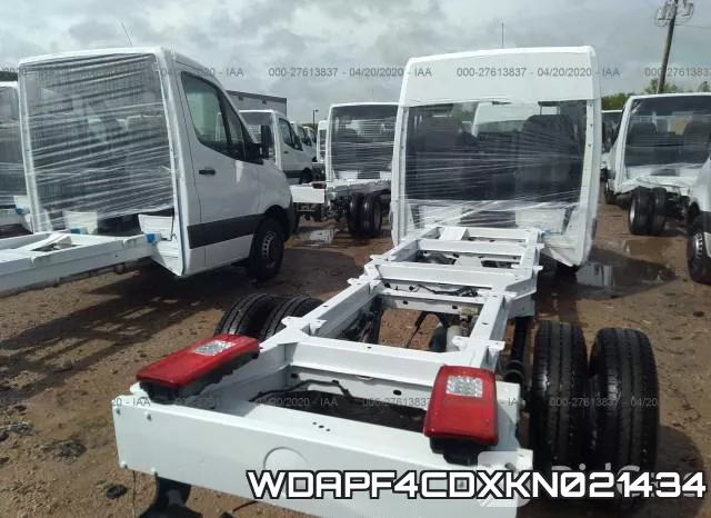WDAPF4CDXKN021434 фото 6