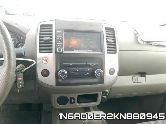 1N6AD0ER2KN880945 фото 5