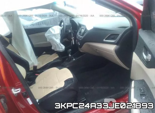 3KPC24A33JE021893 фото 4
