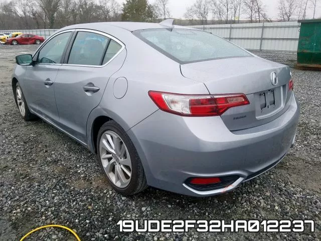 19UDE2F32HA012237 фото 2
