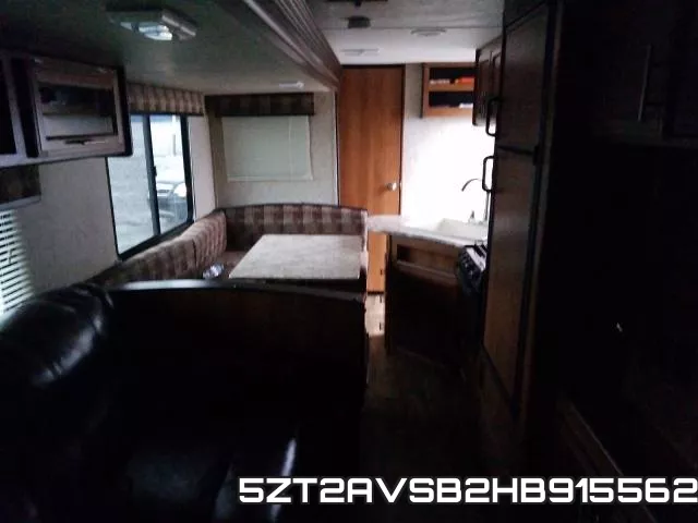 5ZT2AVSB2HB915562 фото 4
