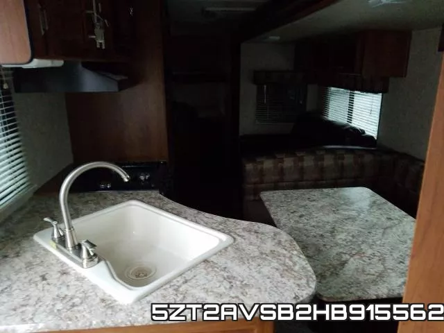 5ZT2AVSB2HB915562 фото 5