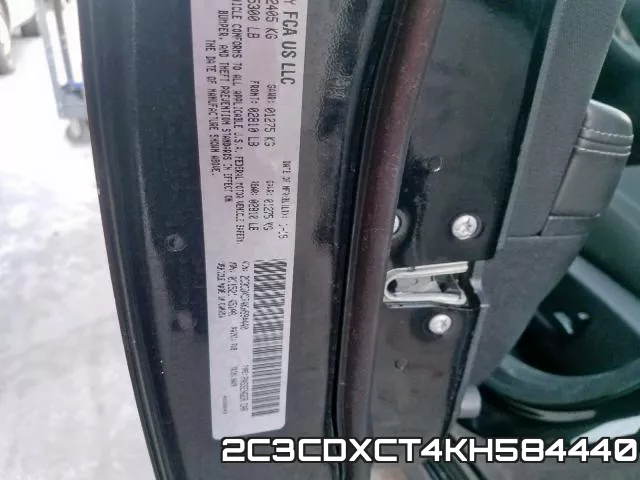 2C3CDXCT4KH584440 фото 2