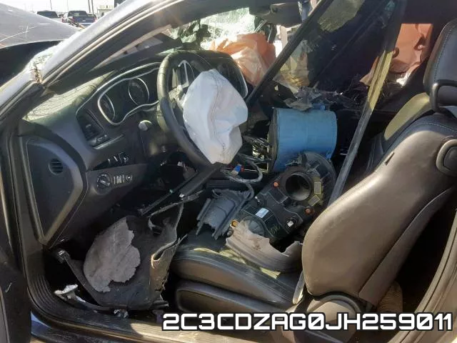 2C3CDZAG0JH259011 фото 6