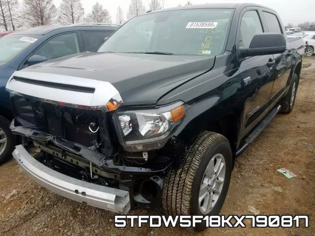 5TFDW5F18KX790817 фото 2