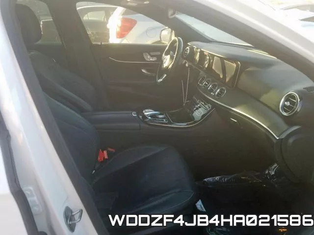WDDZF4JB4HA021586 фото 6