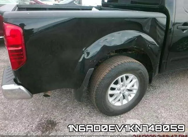1N6AD0EV1KN748059 фото 4