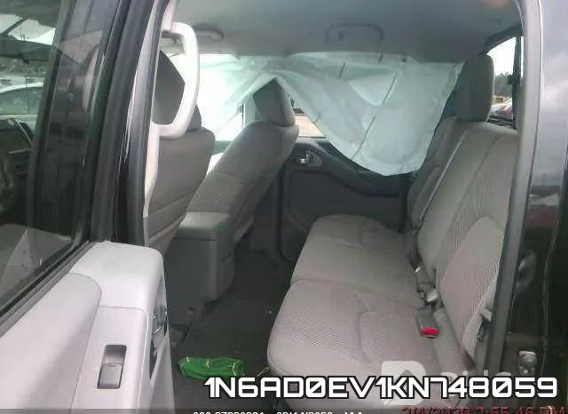 1N6AD0EV1KN748059 фото 8