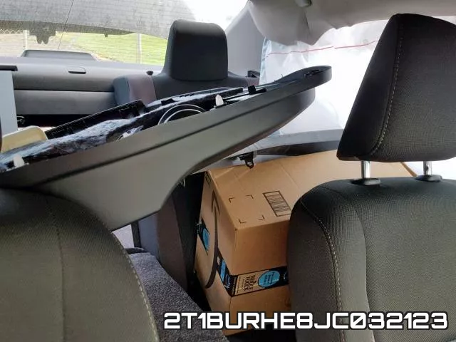 2T1BURHE8JC032123 фото 7