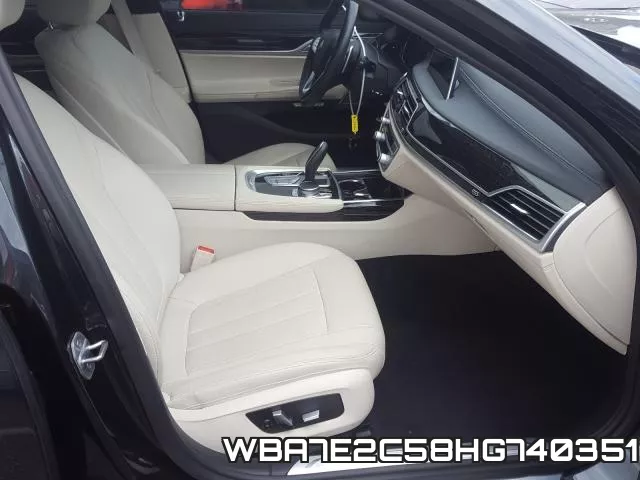 WBA7E2C58HG740351 фото 5