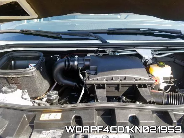 WDAPF4CD1KN021953 фото 4