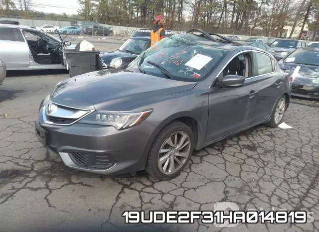 19UDE2F31HA014819 фото 3
