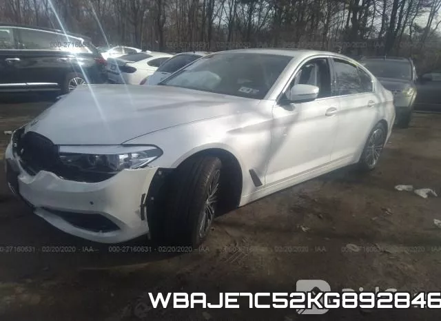 WBAJE7C52KG892846 фото 3