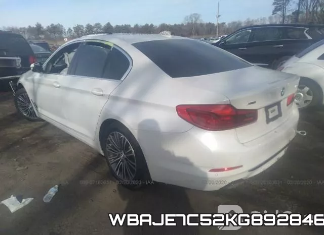WBAJE7C52KG892846 фото 4
