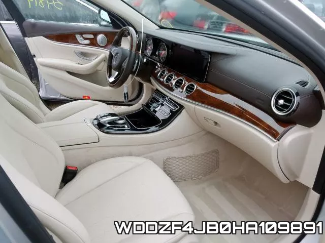 WDDZF4JB0HA109891 фото 4