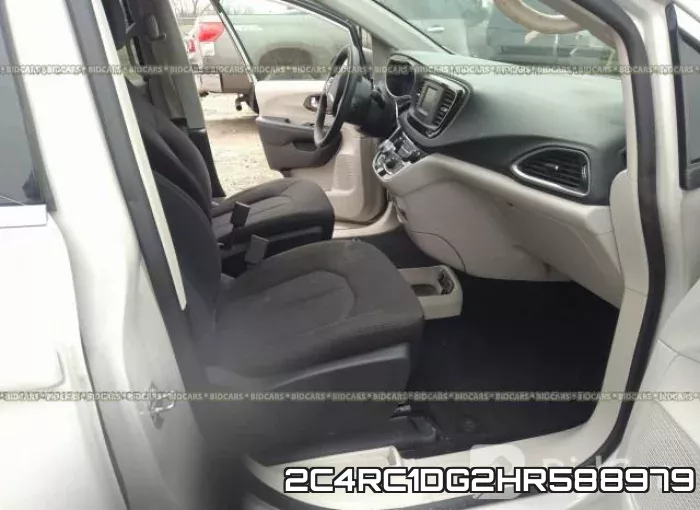 2C4RC1DG2HR588979 фото 6