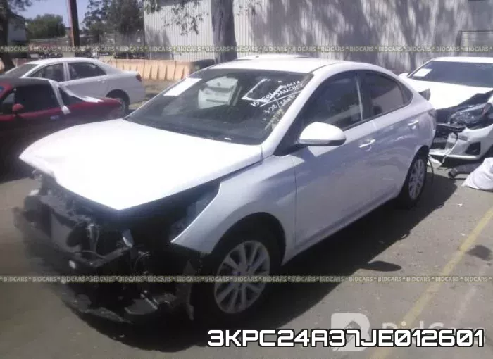 3KPC24A37JE012601 фото 3