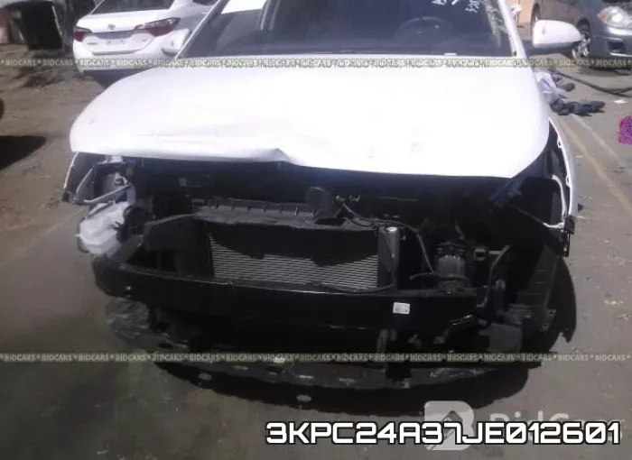 3KPC24A37JE012601 фото 7