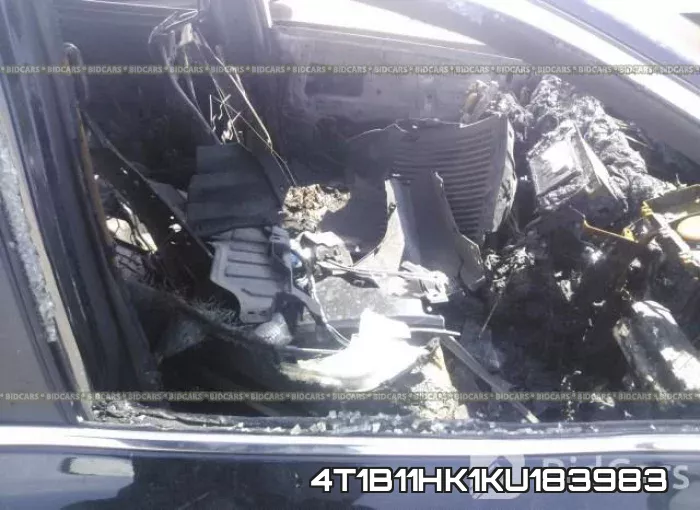 4T1B11HK1KU183983 фото 6