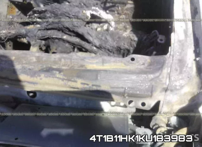 4T1B11HK1KU183983 фото 10