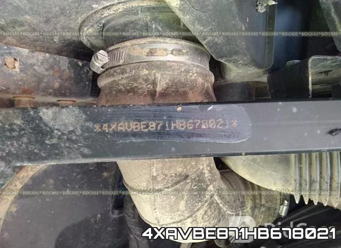 4XAVBE871HB678021 фото 2
