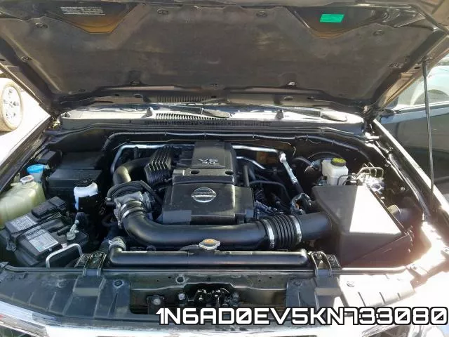 1N6AD0EV5KN733080 фото 6