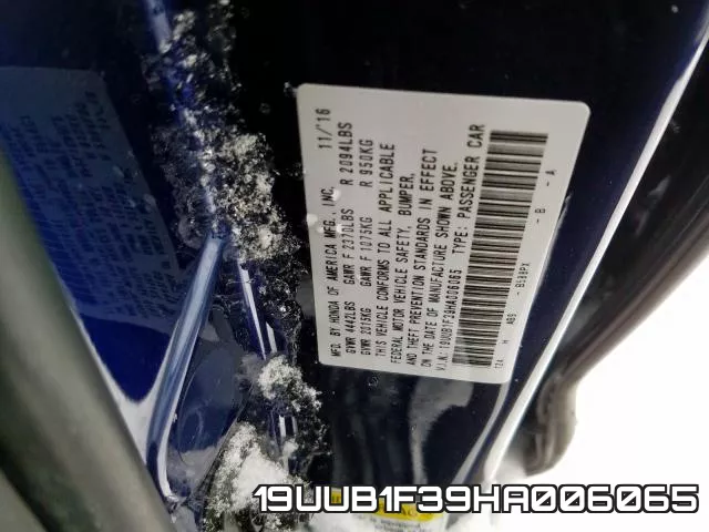 19UUB1F39HA006065 фото 2