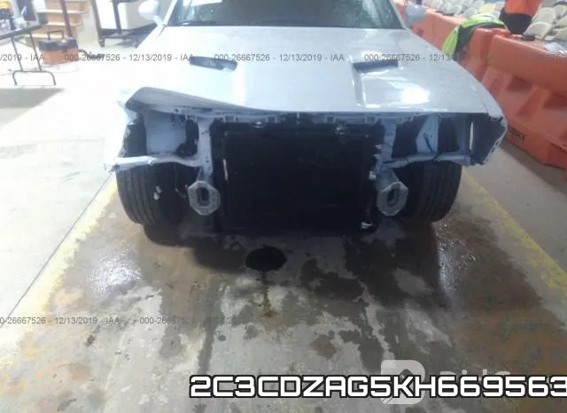 2C3CDZAG5KH669563 фото 6