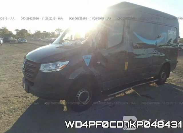 WD4PF0CD7KP048431 фото 3