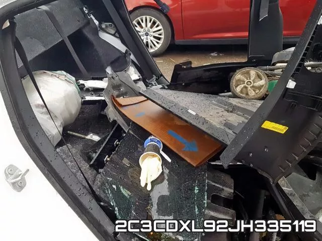 2C3CDXL92JH335119 фото 5