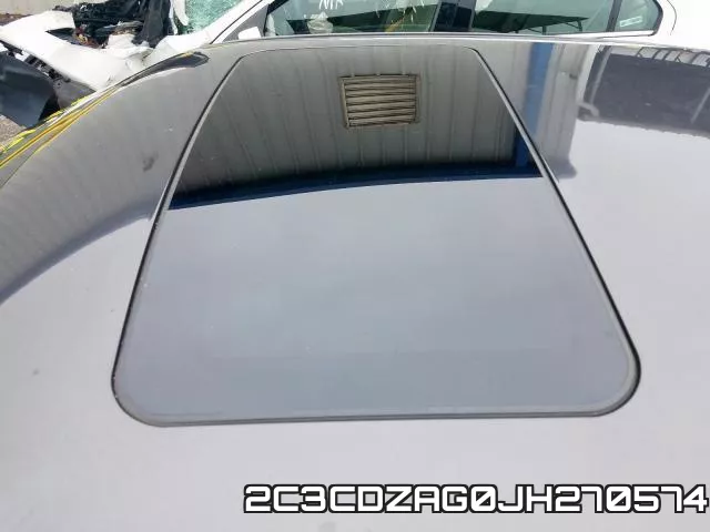 2C3CDZAG0JH270574 фото 7