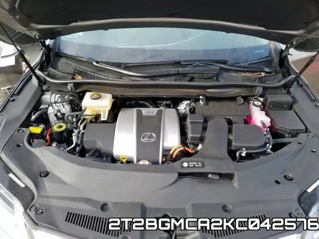 2T2BGMCA2KC042576 фото 6