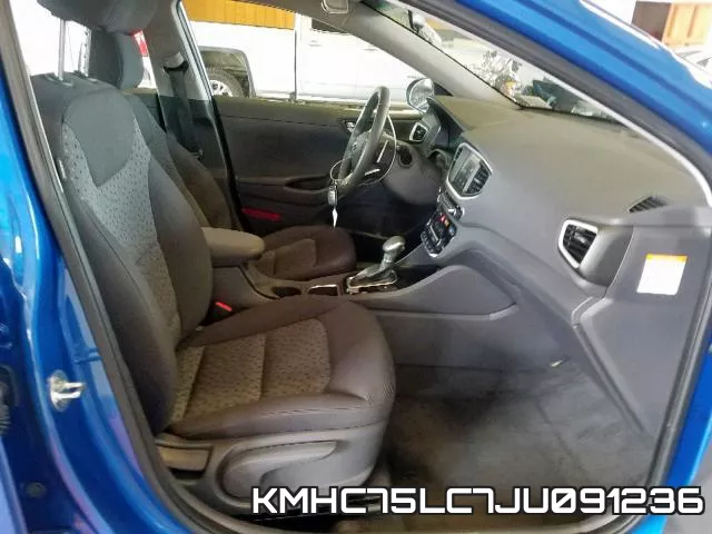 KMHC75LC7JU091236 фото 3