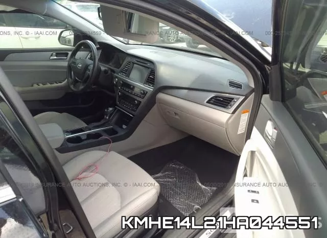 KMHE14L21HA044551 фото 6