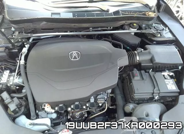 19UUB2F37KA000293 фото 2