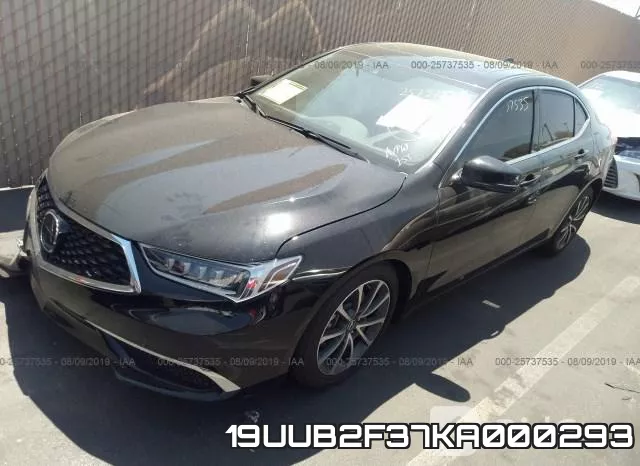 19UUB2F37KA000293 фото 3