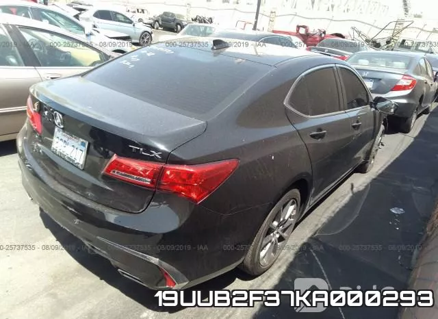 19UUB2F37KA000293 фото 5