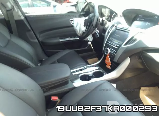 19UUB2F37KA000293 фото 6