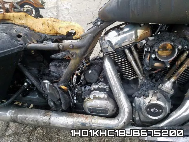 1HD1KHC18JB675200 фото 8