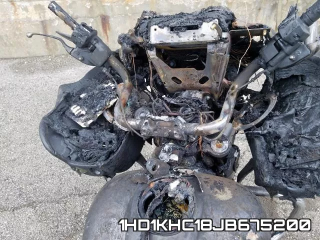 1HD1KHC18JB675200 фото 9