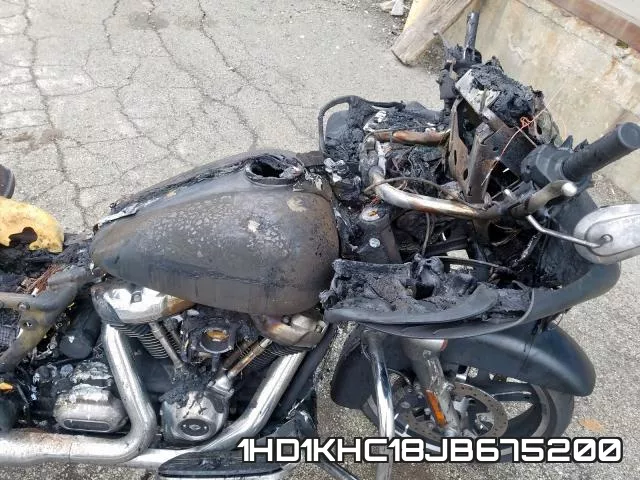 1HD1KHC18JB675200 фото 10