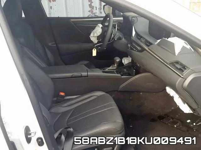 58ABZ1B18KU009491 фото 5