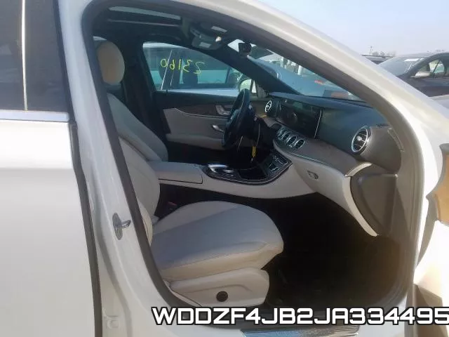 WDDZF4JB2JA334495 фото 4
